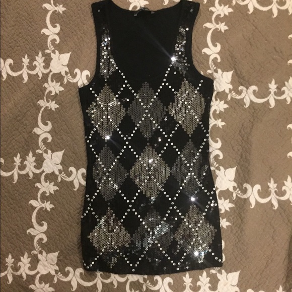 Express M sparkle tank like new, beautiful design - Picture 1 of 5
